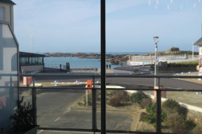 Appartement avec WIFI VUE SUR MER plage du Coz-Pors à TREGASTEL - Réf 609